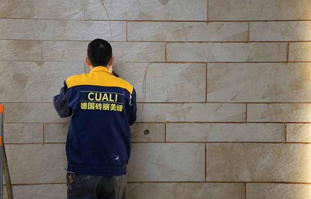 美縫施工是自己做?還是請美縫工人 美縫施工是自己做?還是請美縫工人